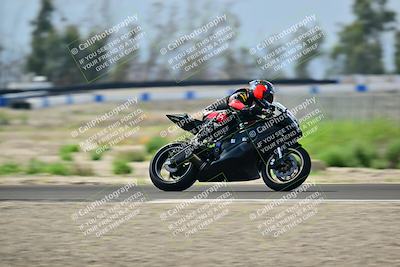 media/Apr-18-2025-TrackDaz (Fri) [[45f5874c44]]/B Group/Session 2 (Turn 7)/